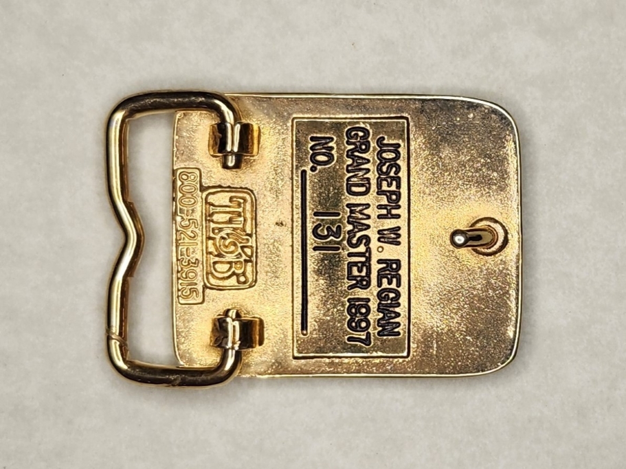 [Buckle Pic Missing] (Click here)